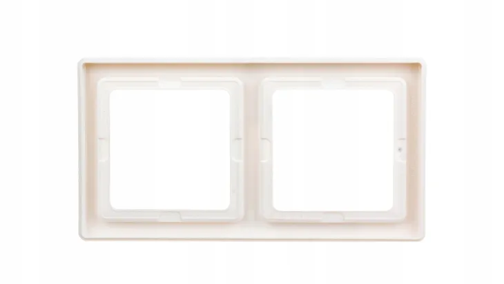 berker-q1-bialy-ramka-2-kolor-bialy