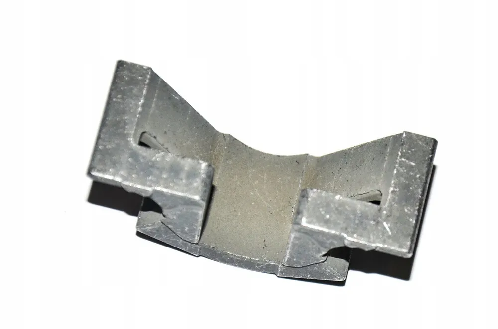 kolnierz-uchwyt-wtrysku-paliwa-bmw-e63-e64-e65-e66-stan-nowy