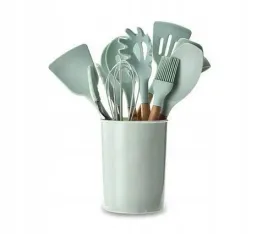 akcesoria-kuchenne-lyzka-szumowka-szczypce-12-el