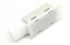 lampa-oswietlenia-wnetrza-audi-a8-04-vag-4e0919390