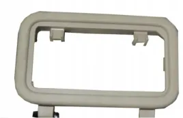 obudowa-lampki-sufitu-citroen-berlingo-iii-psa-8146k2