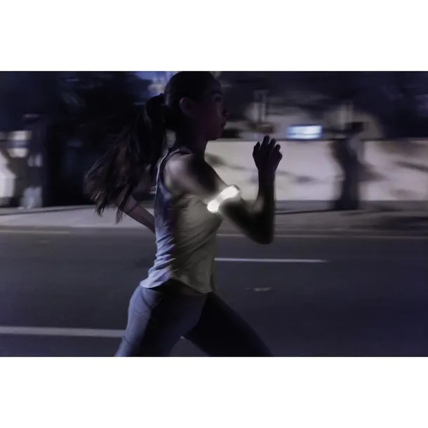 pasek-bezpieczenstwa-led-marka-bez-marki