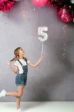 balon-40cm-cyfra-srebrna-5-kolor-dominujacy-srebrny