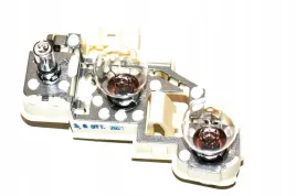 uchwyt-zarowki-lampy-baga-pt-bmw-e91-318-320-323