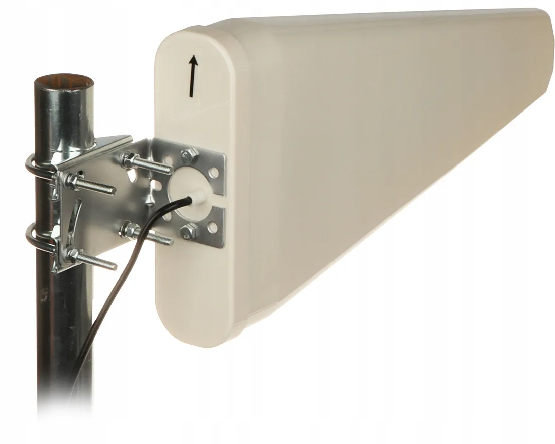 antena-kierunkowa-delta-12-dbi-waga-z-opakowaniem-1-25-kg
