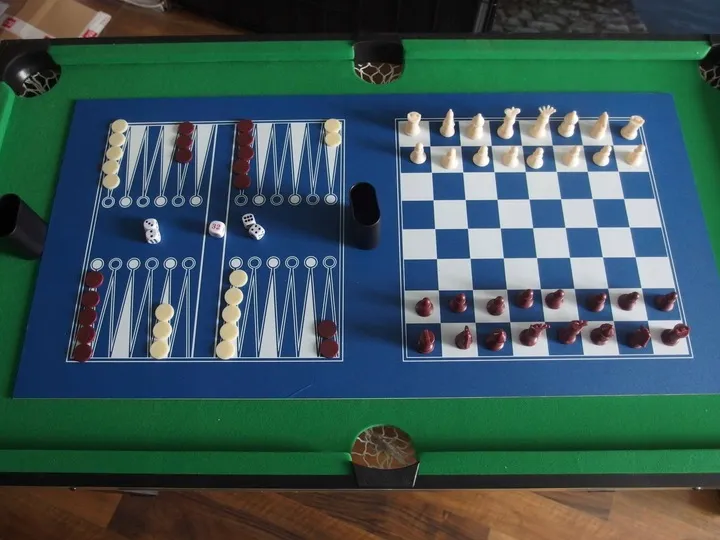 multi-stol-do-gier-12w1-pilkarzyki-ping-pong