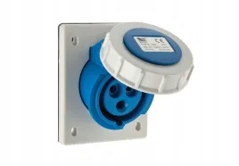 gniazdo-tablicowe-skosne-16a-250v-3p-ip67