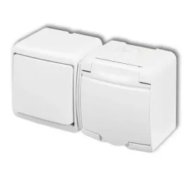 karlik-junior-bialy-lacznik-natynkowy-jednobiegunowy-z-gniazdem-ip54-wg