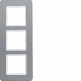 berker-q7-aluminium-ramka-3