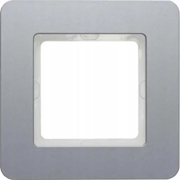 berker-q7-aluminium-ramka-1