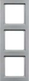 berker-q3-aluminium-ramka-3