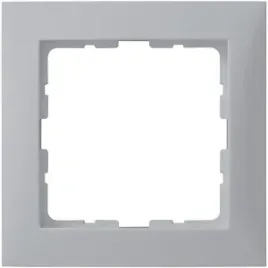 berker-kwadrat-alu-ramka-1