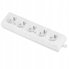 gniazdo-przedluzacza-gn-570-5x2p-0-230v