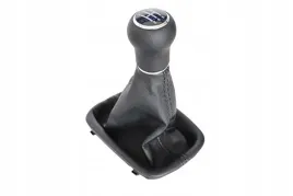 galka-zmiany-biegow-audi-a6-98-01-6-biegow-dpa-88631695702
