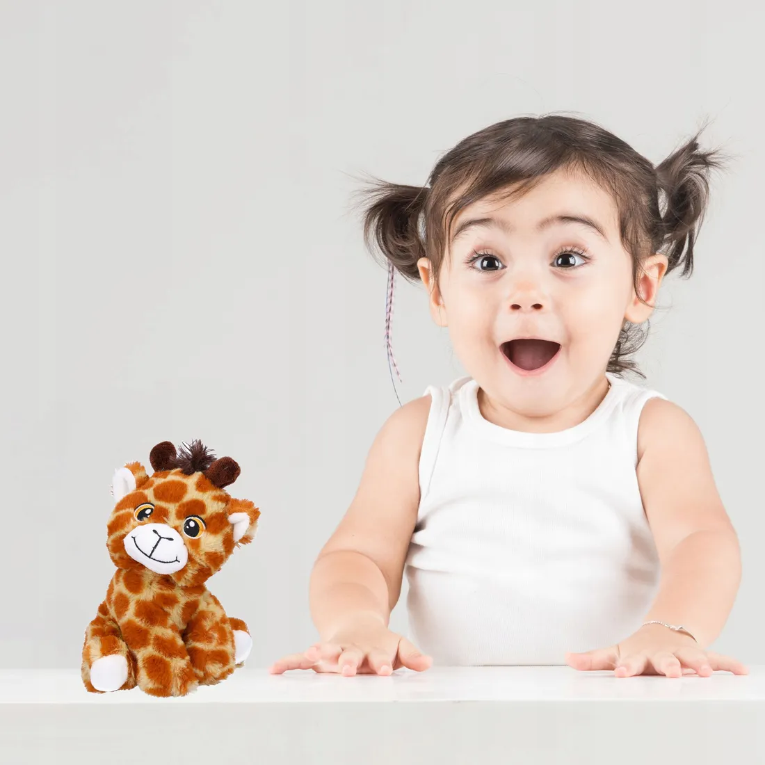 maskotka-zyrafa-pluszak-przytulanka-zabawka-pluszowa-miekka-zwierzaki-18-cm