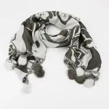 damski-szale-i-czapki-pierre-cardin-s282