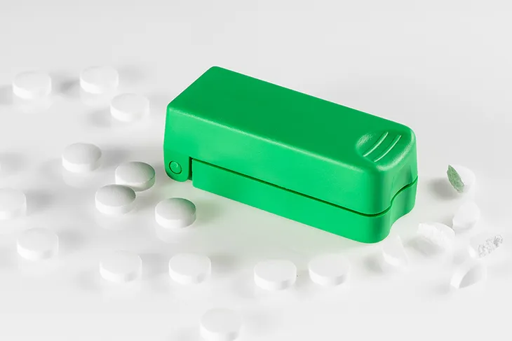 przecinarka-gilotyna-do-tabletek-el-comp-stan-nowy