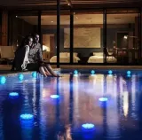 2x-wodoodporna-lampka-10-led-rgb-do-jacuzzi-basenu-pilot-podstawka-zasilanie-bateryjne