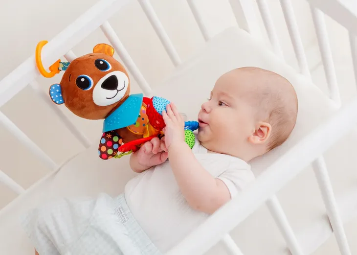 zawieszka-mis-bogus-efekty-dzwiekowe