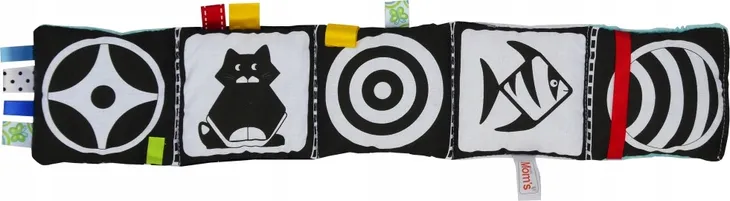 ksiazeczka-mala-czerwona-bohater-brak