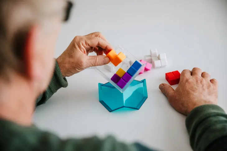 smart-games-kubik-pl-iuvi-games-czas-rozgrywki-do-30-minut