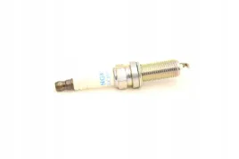 swieca-zaplonowa-swieca-zaplonowa-ngk-fb20-fb25-subaru-impreza-forester