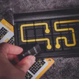 smart-games-iq-circuit-pl-iuvi-games-informacje-dodatkowe-wersja-podrozna