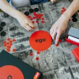 ego-gra-planszowa-01298-trefl-minimalna-liczba-graczy-2