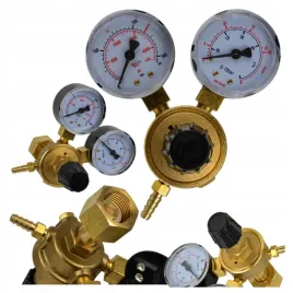 reduktor-cisnieniowy-co2-i-argon-do-butli-butla-230-bar-jednostopniowy