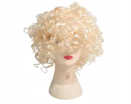 blond-peruka-na-impreze-krecone-wlosy-blondynka