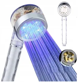 glowica-prysznicowa-regulacja-temperatury-prysznic-filtr-led-turbo-smiglo