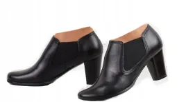 skorzane-niskie-sztyblety-czarne-obcas-6-cm-38