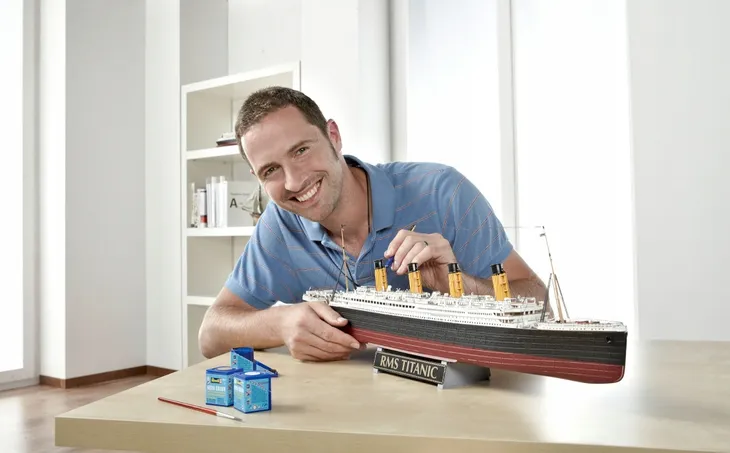 r-m-s-titanic-100th-anniversary-edition-wiek-8-lat