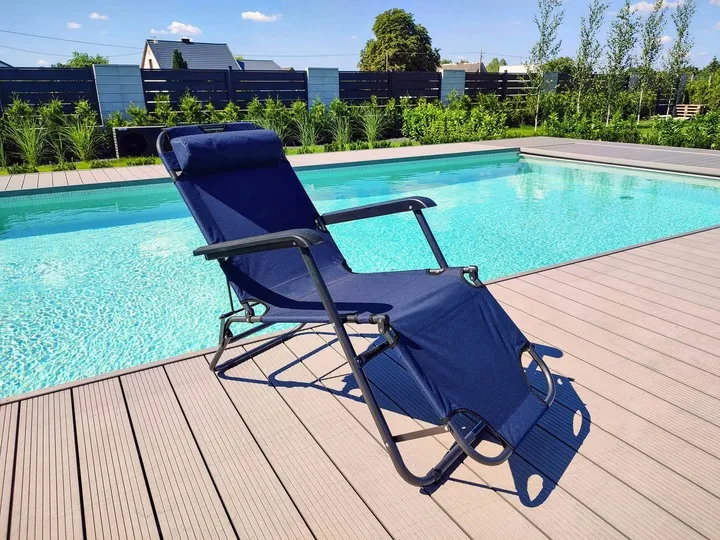 lezak-ogrodowy-plazowy-fotel-skladany-zero-gravity-turystyczny-krzeslo-2w1-stan-nowy