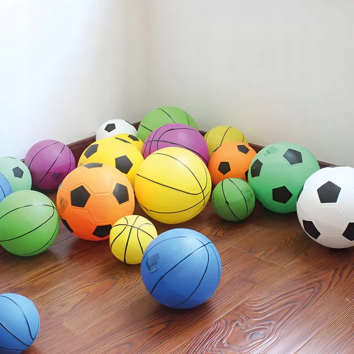pilka-gumowa-18-cm-zabawka-kolorowa-stan-nowy