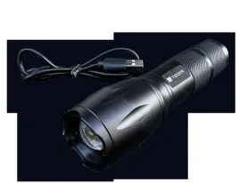 latarka-uniwersalna-ladowana-usb-z-funkcja-power-bank-2200mah-xps-300-lm-te