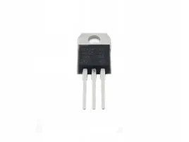 bta04-700t-triak-4a-700v-izolowany-z-czula-bramka