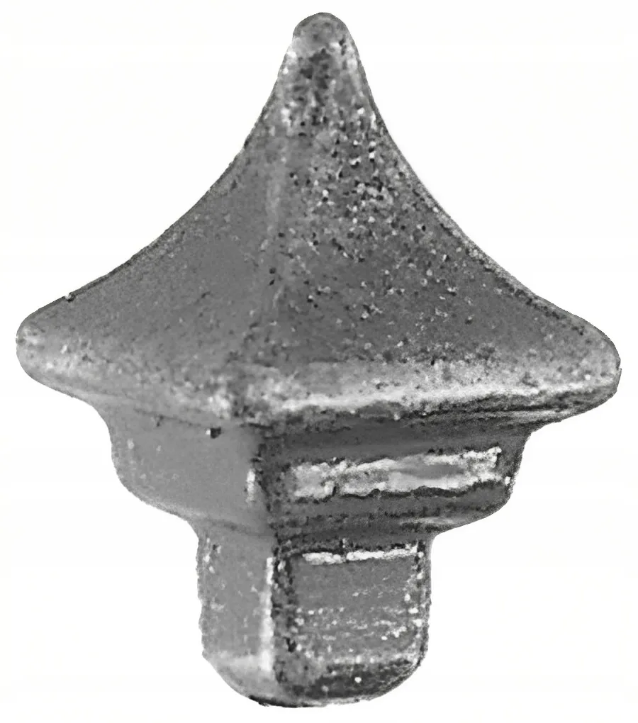 grot-stalowy-kuty-h61mm-stan-nowy