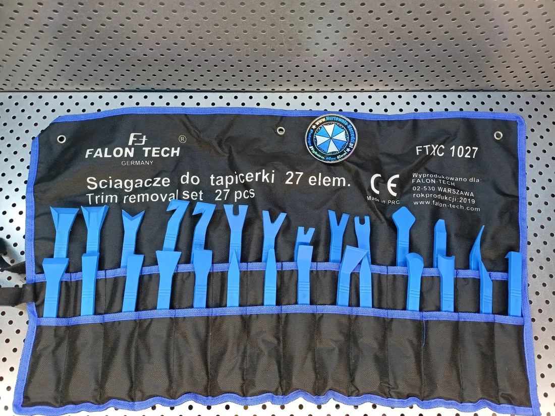zestaw-sciagaczy-do-tapicerki-27-el