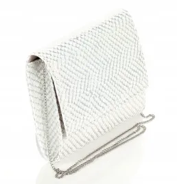 salvare-swietna-bialo-srebrna-kopertowka-na-srebrnym-lancuszku-waz