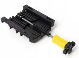 htp-sanbas-elibas-fraach-stelaz-mocowanie-fotelika-do-bagaznika