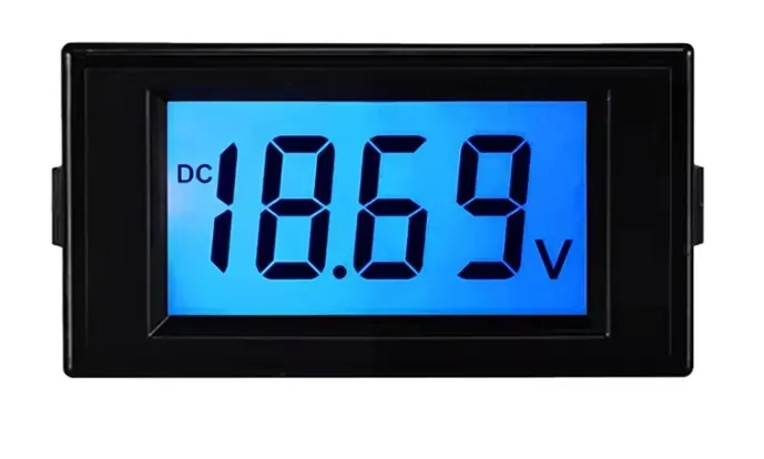 woltomierz-cyfrowy-panelowy-lcd-ac-600v