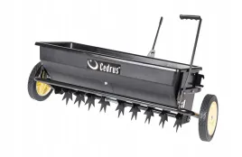 aerator-do-traktorka-z-siewnikiem-81cm-nawoz-nasiona-435l-cedrus-sp31509
