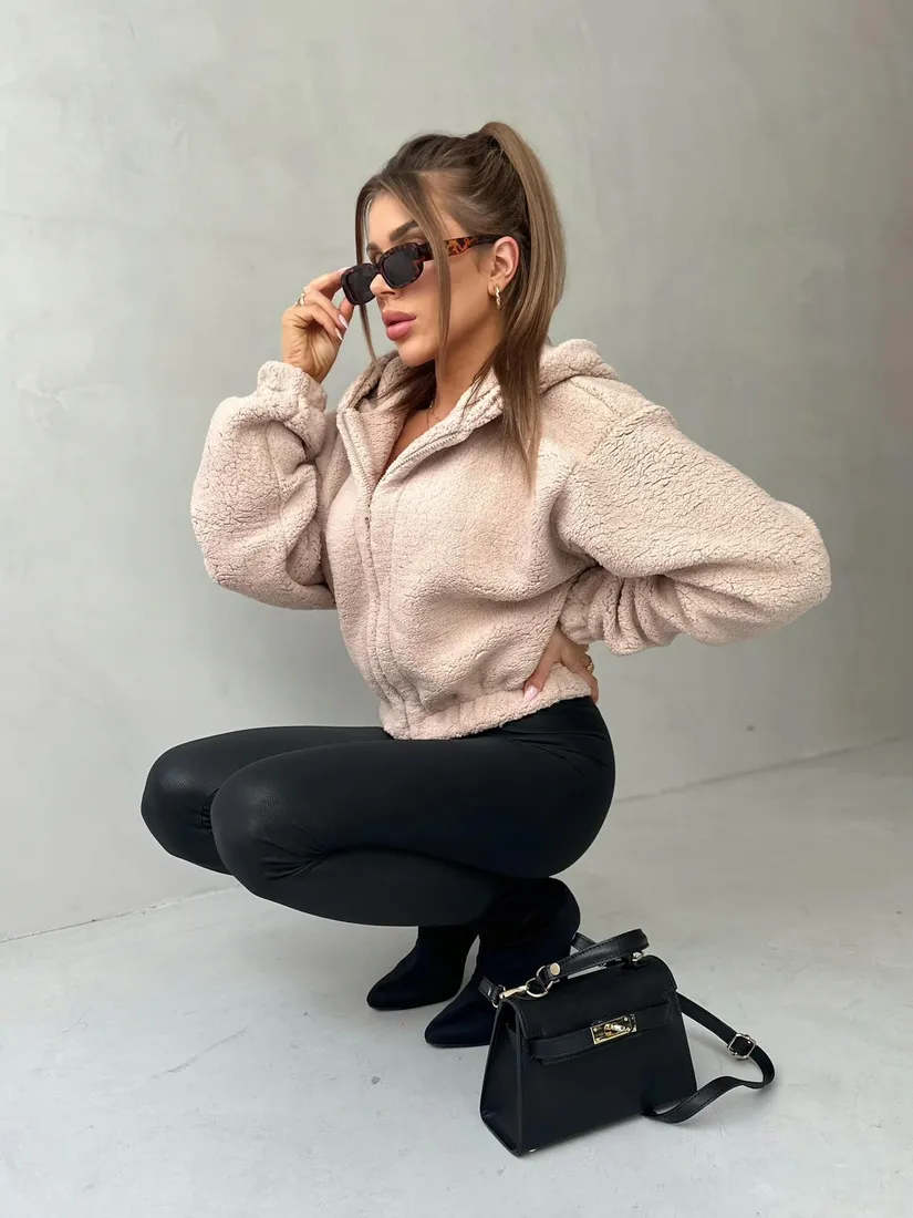bluza-damska-rozpinana-z-kapturem-teddy-baranek-ciepla-bezowa-stan-nowy