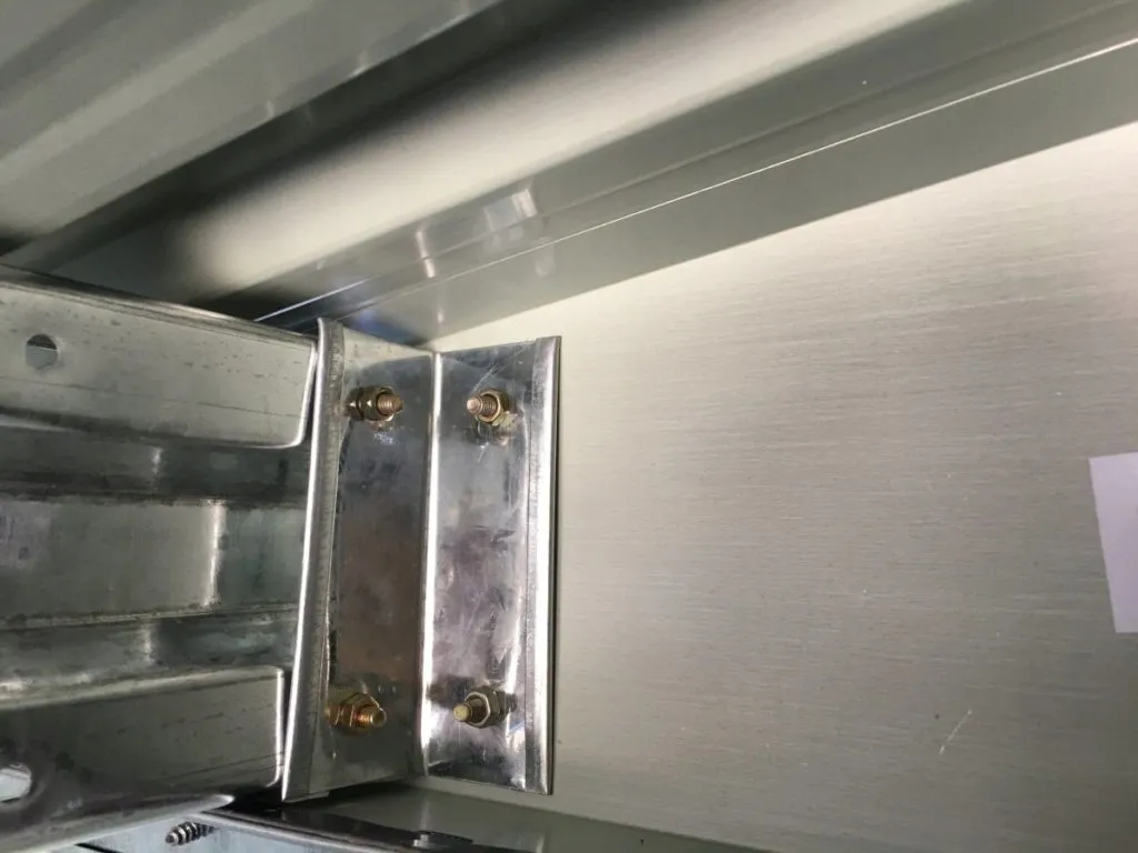 domek-ogrodowy-narzedziowy-blaszany-altaj-389-x-260-cm-wiata-na-przybory-stan-nowy