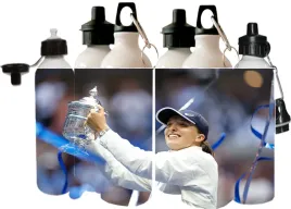 bidon-junior-iga-swiatek-dla-fana-producent