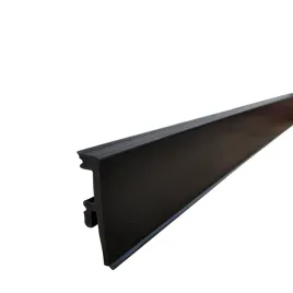 listwa-przypodlogowa-venezia-czarna-75-cm-25mbor-korner