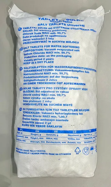 sol-w-tabletkach-ciech-25-kg-przeznaczenie-uniwersalne-waga-z-opakowaniem-25-kg