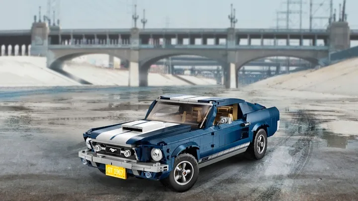 lego-creator-expert-ford-mustang-10265-marka-inna