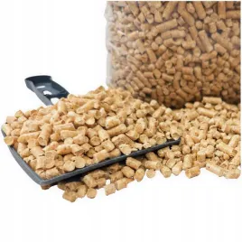 sciolka-podloze-pellet-eco-dla-swinki-morskiej-jasny-40l-ekonomiczny-wor